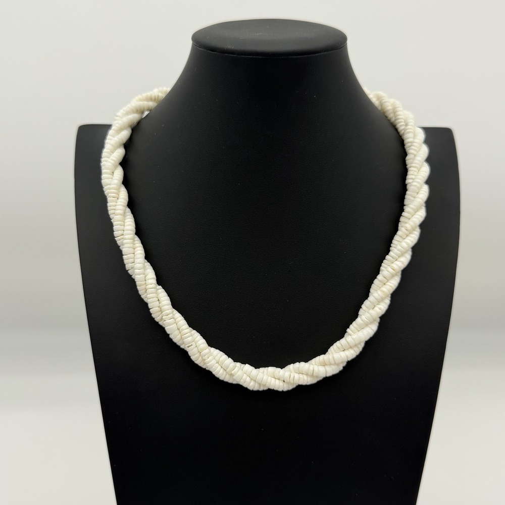 Vtg White Shell Beaded Necklace Twisted Rope Torsade Barrel Clasp Stunning